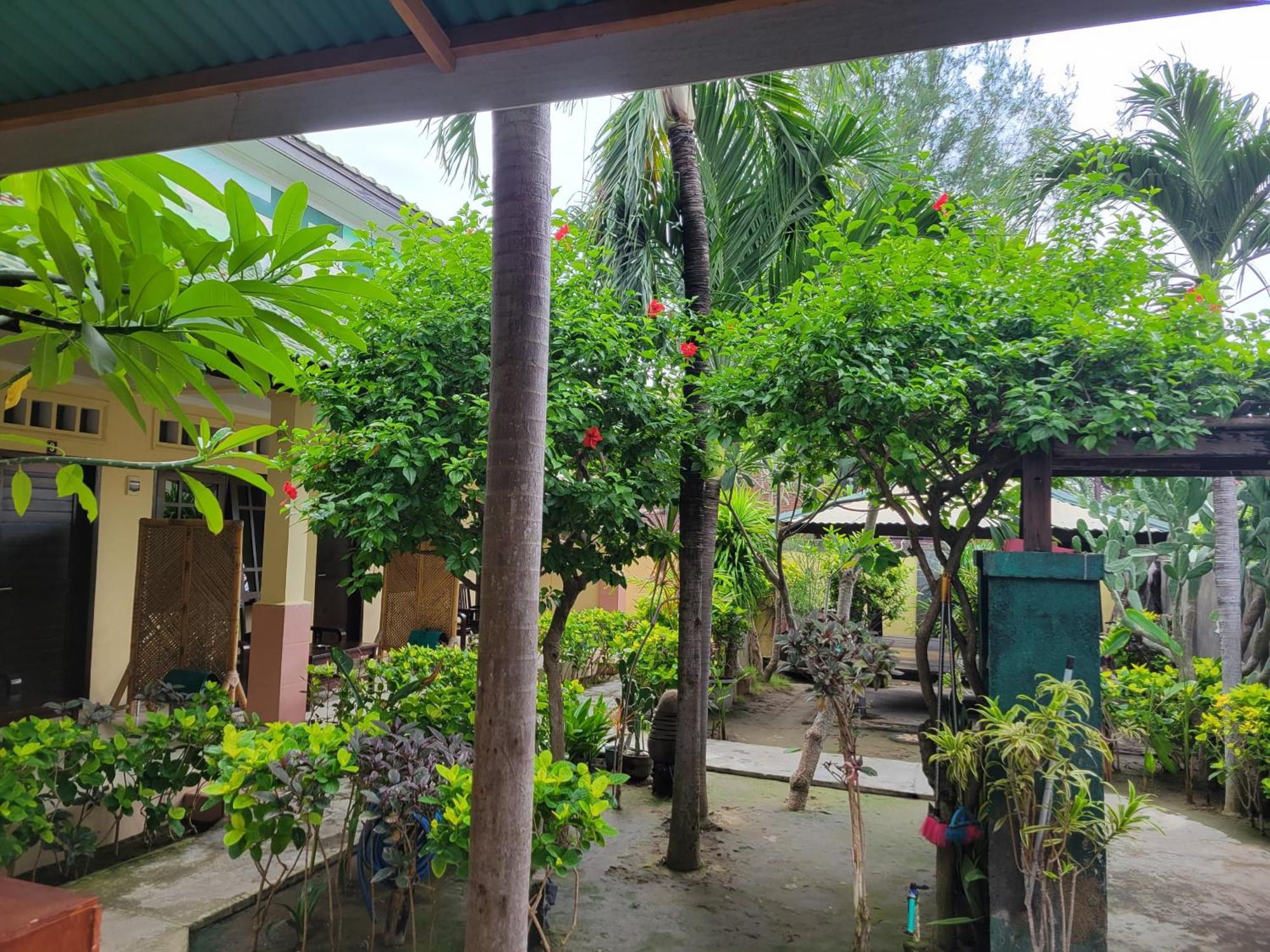 Koi Gili Guest House Джили Трауанган Екстериор снимка