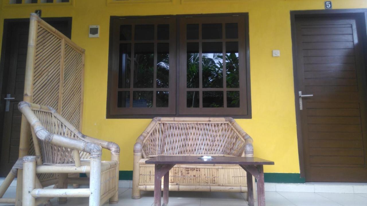 Koi Gili Guest House Джили Трауанган Екстериор снимка