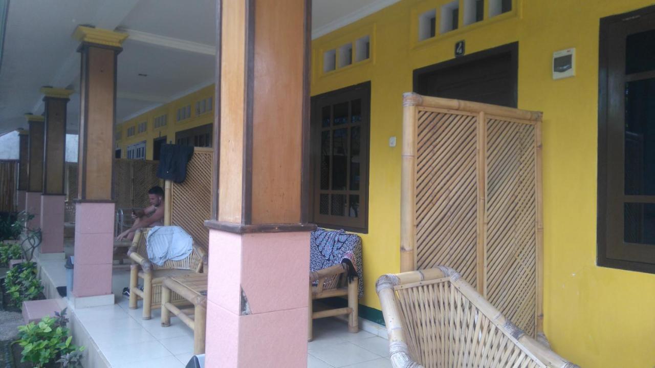 Koi Gili Guest House Джили Трауанган Екстериор снимка
